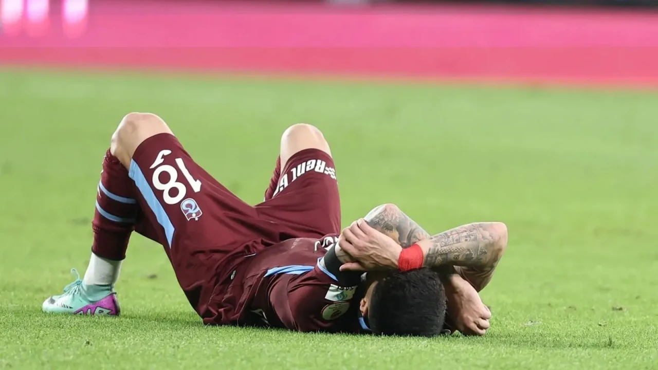 Trabzonspor'dan Açıklama: Sakatlıklar Nedeniyle Takımda Dört İsim Maçta Yer Alamayacak!