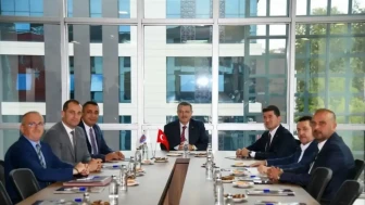 Trabzon'da Belediyeler Toplantısında İş Birliği ve Yerel Sorunların Çözümü üzerine Stratejiler Belirlendi