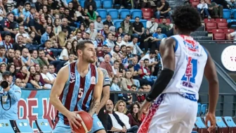 Trabzonspor, sezonu Büyükçekmece galibiyetiyle açtı: 94-76